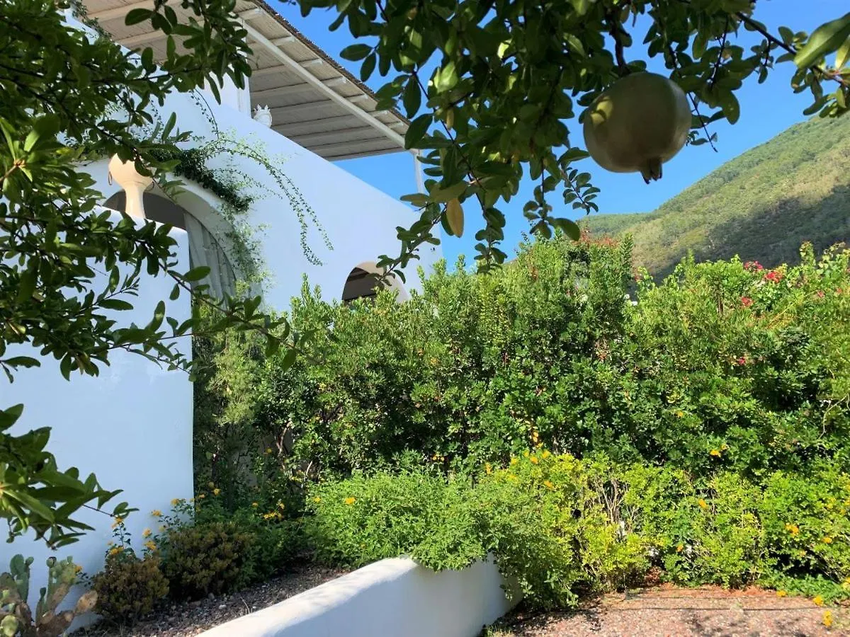 Villa Il Melograno Leni 0*,  Italy
