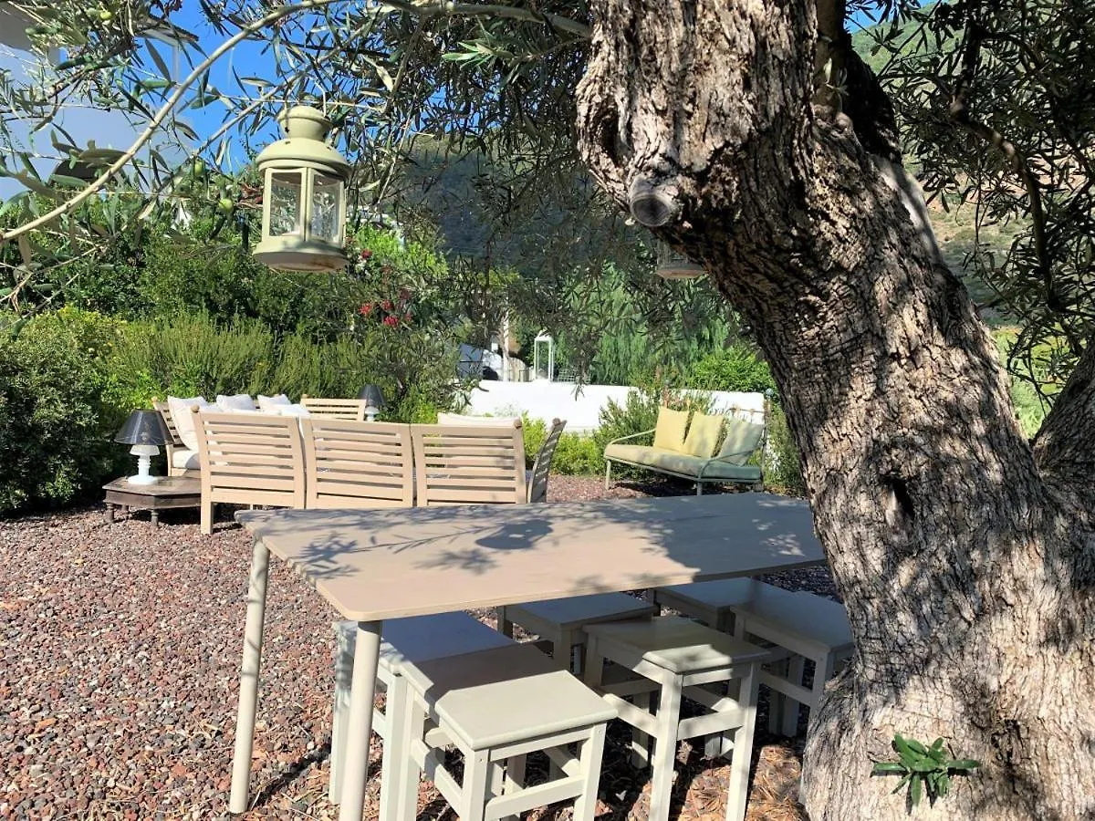 Holiday home Villa Il Melograno Leni Italy